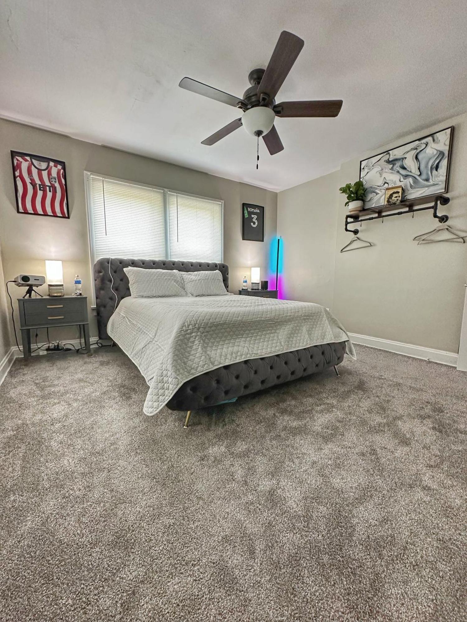 Villa Modern Luxe 3Br 1Ba With Bar 7 Columbus Exterior foto